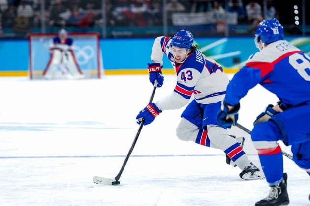 OLYMPICS - Winter Olympic Games, Olympische Spiele, Olympia, OS Milano Cortina 2026 MILAN,ITALY,20.FEB.26 - OLYMPICS, Ice hockey, Eishockey - Winter Olympic Games Milano Cortina 2026, semifinal, USA vs Slovakia, men. Image shows Quinn Hughes (USA).  GEPAxpictures xMatthiasxTrinkl