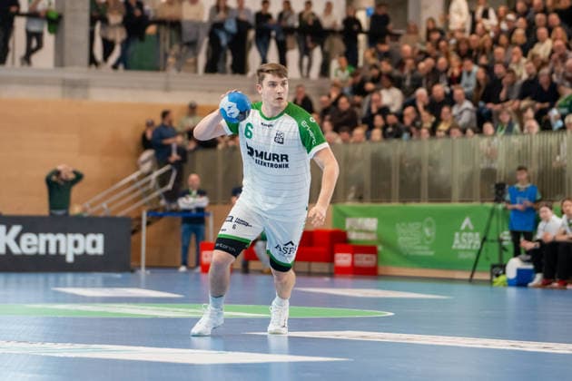 Handball I Herren I Saison 2025-2026 I 2. Bundesliga I 20. Spieltag I HC Oppenweiler Backnang - TUSEM Essen I 20.02.2026 Timm Buck (6, HC Oppenweiler Backnang) mit Ball Backnang Murrtal Arena Baden-Württemberg Deutschland Copyright: xLobeca MaxxPetershansx