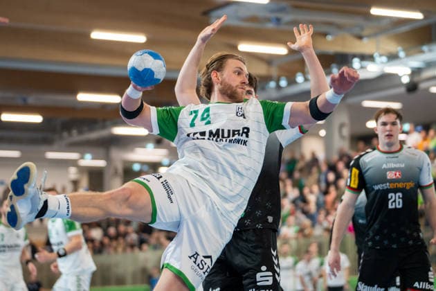 Handball I Herren I Saison 2025-2026 I 2. Bundesliga I 20. Spieltag I HC Oppenweiler Backnang - TUSEM Essen I 20.02.2026 Lukas Süsser (74, HC Oppenweiler Backnang) im Wurf Backnang Murrtal Arena Baden-Württemberg Deutschland Copyright: xLobeca MaxxPetershansx