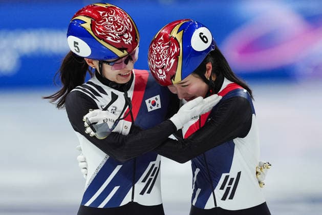 KIM Gilli and CHOI Minjeong celebrating Gold Medal and Silver medal in the Olympic Short Track Speed skating, Eisschnelllauf Women s 1500m Relay for the Milano Cortina 2026 Winter Olympics, in Milan (Italy) February 10, 2026 (Photo Claudio Furlan LaPresse)  Copyright: xClaudioxFurlan LaPressex