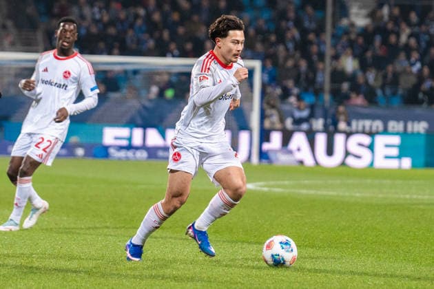 Deutschland: 2. Bundesliga 2025 2026 23. Spieltag, VfL Bochum vs. 1. FC Nürnberg Freitag, 20.02.2026 Vonovia Ruhr Stadion, Nordrhein-Westfalen Justin von der Hitz (1. FC Nürnberg, 27)