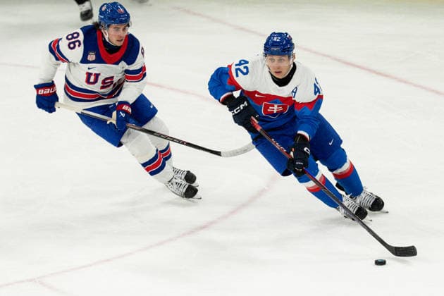 Ice hockey, Eishockey - Milano Cortina 2026 Winter Olympics: Day 14 Jack Hughes, Martin Fehervary during Milano Cortina 2026 Winter Olympics Semi-final Men s Hockey USA vs Slovakia match at Milano Santagiulia Ice Hockey Arena in Milan on February 20, 2026 Milan Italy  Copyright: xFotoxOlimpikx originalFilename:jastrzebowski-icehocke260220_npT1w.jpg