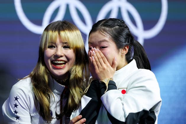 February 19, 2026, Milan, Italy: Alysa Liu of United States of America celebrates with Ami Nakai of Japan during the Figure skating, Eiskunstlauf Women Single Skating - Free Skating of the Milano Cortina 2026 Winter Olympics at Milano Ice Skating Arena. Milan Italy - ZUMAs197 20260219_aaa_s197_800 Copyright: xFabrizioxCarabellix
