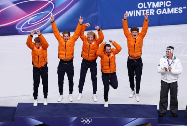 260220 -- MILAN, Feb. 20, 2026 -- Gold medalists from the Netherlands celebrate during the awarding ceremony of the short track Speed skating, Eisschnelllauf men s 5000m relay at the Milan-Cortina 2026 Olympic Winter games, Winterspiele,Spiele, Summer games in Milan, Italy, Feb. 20, 2026. MICO2026ITALY-MILAN-OLYMPIC WINTER GAMES-SHORT TRACK SPEED SKATING-MEN S 5000M RELAY-FINALS ChenxYichen  (MICO2026)ITALY-MILAN-OLYMPIC WINTER GAMES-SHORT TRACK SPEED SKATING-MEN S 5000M RELAY-FINALS IMAGO ChenxYichen  imago images 0848227851