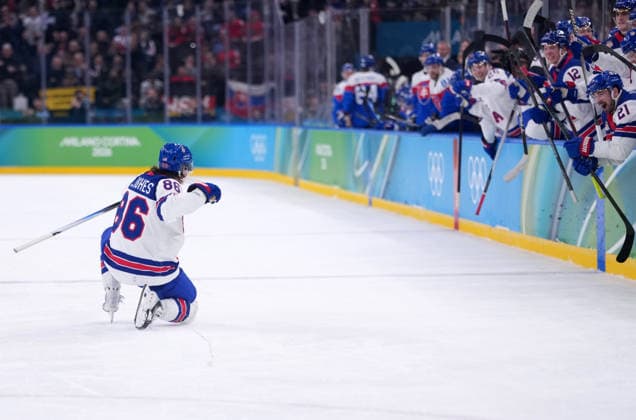 (260221) -- MILAN, Feb. 21, 2026 -- Jack Hughes (L) of the United States celebrate his goal during the Ice hockey, Eishockey men s play-offs semifinal match between the United States and Slovakia at the Milan-Cortina 2026 Olympic Winter games, Winterspiele,Spiele, Summer games in Milan, Italy, Feb. 20, 2026. ) (MICO2026)ITALY-MILAN-OLYMPIC WINTER GAMES-ICE HOCKEY-MEN-PLAY-OFFS SEMIFINALS-USA VS SVK TaoxXiyi 