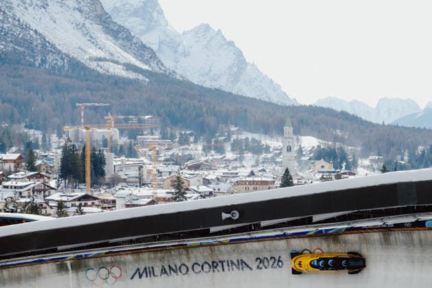OLYMPICS - Winter Olympic Games, Olympische Spiele, Olympia, OS Milano Cortina 2026 CORTINA D AMPEZZO,ITALY,21.FEB.26 - OLYMPICS, BOBSLEIGH - Winter Olympic Games Milano Cortina 2026, 4-man, heat 1 and 2, men. Image shows Francesco Friedrich (GER), Matthias Sommer (GER), Alexander Schuller (GER) and Felix Straub (GER).  GEPAxpictures xAlexanderxSolc