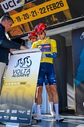 Volta Algarve 2026 Stage 4 LAGOS, PORTUGAL - FEBRUARY 21 : Ayuso Juan (ESP) of Lidl - Trek signing before the start of the race during stage 4 of the 52th edition of Volta Algarve an UCI ProSeries 2.Pro cycling road race stage for Men Elite of 175.1 km with start in Albufeira and finish in Lagos on February 21, 2026 in Lagos, Portugal, 21 02 2026 ( Motordriver Guy De Vuyst - Lagos Portugal  Copyright: xNicoxVereeckenx
