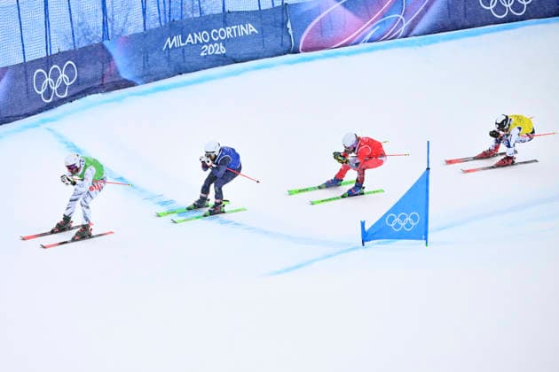 LIVIGNO, ITALY 20260221 Erik Mobärg (blue) with Alex Fiva, Switzerland (green) and Jared Schmidt, Canada (red) during the round of 16 heat 6 in the men s ski cross at the Snow Park in Livigno, Italy, Winter Olympics. *** The image is included in the SPORTS PACKAGE. For others PAYMENT IMAGE *** LIVIGNO ITALY x10080x *** LIVIGNO, ITALY 20260221 Erik Mobärg blue with Alex Fiva, Switzerland green and Jared Schmidt, Canada red during the round of 16 heat 6 in the men s ski cross at the Snow Park in Livigno, Italy, Winter Olympics The image is included in the SPORTS PACKAGE For others PAYMENT IMAGE LIVIGNO ITALY x10080x  Copyright: xFredrikxSandberg TTx 2026 OLYMPICS SKI CROSS FINAL