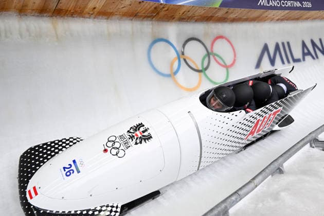 OLYMPICS - Winter Olympic Games, Olympische Spiele, Olympia, OS Milano Cortina 2026 CORTINA D AMPEZZO,ITALY,21.FEB.26 - OLYMPICS, BOBSLEIGH - Winter Olympic Games Milano Cortina 2026, 4-man, heat 1 and 2, men. Image shows Jakob Mandlbauer, Daniel Bertschler, Sebastian Mitterer and Daiyehan Nichols-Bardi (AUT).  GEPAxpictures xAlexanderxSolc