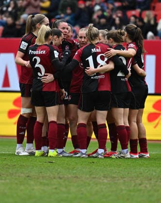 21.02.2026 - Fussball - Saison 2025 2026 - 1. Google Pixel Frauen Bundesliga - 19. Spieltag: 1. FC Nürnberg FCN ( Club Clubfrauen ) - FC Carl Zeiss Jena - Sportfoto Zink - xwoxzix - Torjubel Jubel Freude nach Treffer Tor Torschuß zum 3:0 durch Emöke Emoeke Papai (15, 1. FC Nürnberg FCN ) -
