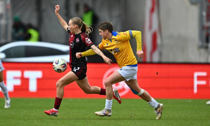 21.02.2026 - Fussball - Saison 2025 2026 - 1. Google Pixel Frauen Bundesliga - 19. Spieltag: 1. FC Nürnberg FCN ( Club Clubfrauen ) - FC Carl Zeiss Jena - Sportfoto Zink - xwoxzix - Emöke Emoeke Papai (15, 1. FC Nürnberg FCN ) Gwen Gwendolyn Mummert (27, FC Carl Zeiss Jena )