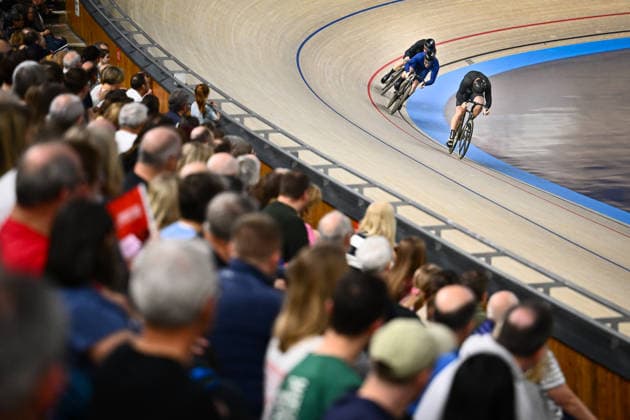 2026 British Cycling Lloyds National Track Championships Picture by Olly Hassell SWpix.com - 21 02 2026 - 2026 British Cycling Lloyds National Track Championships - National Cycling Centre, Manchester, England - Sprint - M Para B Qualifying - Brookes Cycles Edward Baker (University of Bath Cycling Club), Thomas Baker, Lewis Oliva Copyright: x xSWpix.comx(t axPhotographyxHubxLtd)xOllyxHassell SWpix.comx SWP-3203-0558