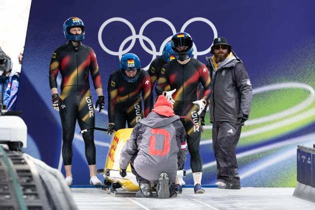 GER – Francesco Friedrich, Matthias Sommer, Alexander Schuller,Felix Straub, Viererbob der Männer bei den Olympischen Winterspielen Milano Cortina 2026 im Cortina Sliding Centre, Cortina dAmpezzo, Italien, am 21. Februar 2026. compete in the Mens Four-Man bobsleigh event at the Olympic Winter games, Winterspiele,Spiele, Summer games Milano Cortina 2026 at the Cortina Sliding Centre, Cortina dAmpezzo, Italy, on February 21, 2026. *** GER - Francesco Friedrich, Matthias Sommer, Alexander Schuller,Felix Straub, Mens Four Man bobsleigh at the Olympic Winter Games Milano Cortina 2026 at the Cortina Sliding Centre, Cortina dAmpezzo, Italy, on February 21, 2026 compete in the Mens Four Man bobsleigh event at the Olympic Winter Games Milano Cortina 2026 at the Cortina Sliding Centre, Cortina dAmpezzo, Italy, on February 21, 2026 Copyright: HMBxMedia MarcxNiemeyer