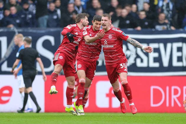 21.02.2026, Fussball 2. Bundesliga, SV Darmstadt 98 - Fortuna Düsseldorf, emonline, emspor, despor, v.l., Torjubel zum 1:1 durch Jordy de Wijs (Fortuna Düsseldorf), Goal celebration, celebrate the goal DFL DFB REGULATIONS PROHIBIT ANY USE OF PHOTOGRAPHS AS IMAGE SEQUENCES AND OR QUASI-VIDEO. xdcx