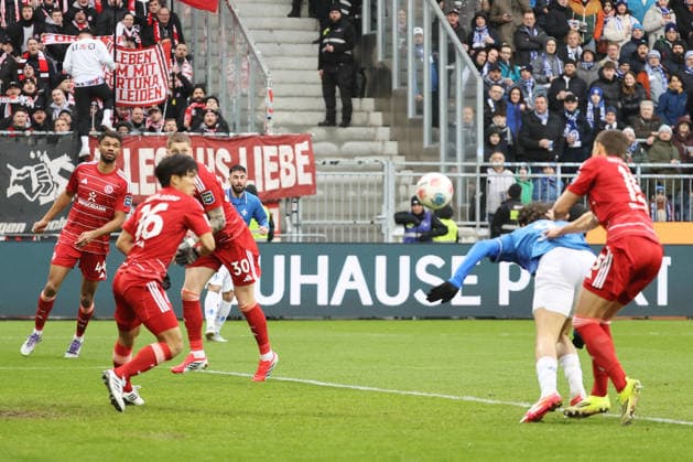 21.02.2026, xtvx, Fussball 2.Bundesliga, SV Darmstadt 98 - Fortuna Duesseldorf v.l. Goal scored, Tor zum 1:0 Fraser Hornby (SV Darmstadt 98) (DFL DFB REGULATIONS PROHIBIT ANY USE OF PHOTOGRAPHS as IMAGE SEQUENCES and or QUASI-VIDEO) Darmstadt