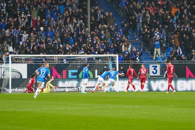 2. Bundesliga: SV Darmstadt 98 vs Fortuna Düsseldorf, Merck-Stadion am Böllenfalltor, 21.02.2026 Tor zum 1:0 für Darmstadt 98 durch Fraser Hornby (SV Darmstadt 98, 9) Torjubel 2. Bundesliga: SV Darmstadt 98 vs Fortuna Düsseldorf, Merck-Stadion am Böllenfalltor, 21.02.2026 DFB DFL REGULATIONS PROHIBIT ANY USE OF PHOTOGRAPHS AS IMAGE SEQUENCES AND OR QUASI-VIDEO.