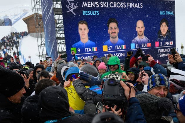 260221 Federico Tomasoni of Italy celebrates after competing in men s freestyle skiing ski cross round of 16 during day 15 of the 2026 Winter Olympics on February 21, 2026 in Livigno. Photo: Vegard Grott BILDBYRAN kod VG VG0890 bbeng Olympic Games, Olympische Spiele, Olympia, OS olympics winter olympics os ol olympiska spel vinter-os olympiske leker milano cortina 2026 milan cortina 2026 milano cortina 2026 olympic games milano cortina 2026 winter olympic games milano cortina-os milano cortina-ol vinter-ol ski cross freestyle skiing skicross italien silver jubel *** 260221 Federico Tomasoni of Italy celebrates after competing in men s freestyle skiing ski cross round of 16 during day 15 of the 2026 Winter Olympics on February 21, 2026 in Livigno Photo Vegard Grott BILDBYRAN kod VG VG0890 bbeng olympic games olympics winter olympics os ol olympiska spel vinter os olympiske leker milano cortina 2026 milan cortina 2026 milano cortina 2026 olympic games milano cortina 2026 winter olympic games milano cortina os milano cortina ol vinter ol ski cross freestyle skiing skicross italien silver jubel  Copyright: VEGARDxGRoTT BB260221VG045