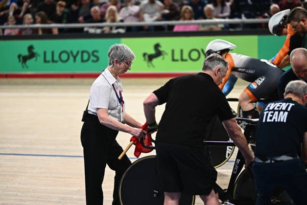 2026 British Cycling Lloyds National Track Championships Picture by Mathew Wells SWpix.com - 21 02 2026 - 2026 British Cycling Lloyds National Track Championships - National Cycling Centre, Manchester, England - Sprint - M Para B Qualifying - British Cycling Commissaires Copyright: x xSWpix.comx(t axPhotographyxHubxLtd)xMathewxWells SWpix.comx SWP-3203-0562