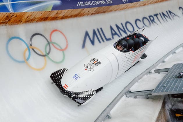 OLYMPICS - Winter Olympic Games, Olympische Spiele, Olympia, OS Milano Cortina 2026 CORTINA D AMPEZZO,ITALY,21.FEB.26 - OLYMPICS, BOBSLEIGH - Winter Olympic Games Milano Cortina 2026, 4-man, heat 1 and 2, men. Image shows Jakob Mandlbauer (AUT), Daniel Bertschler (AUT), Sebastian Mitterer (AUT) and Daiyehan Nichols-Bardi (AUT).  GEPAxpictures xAlexanderxSolc