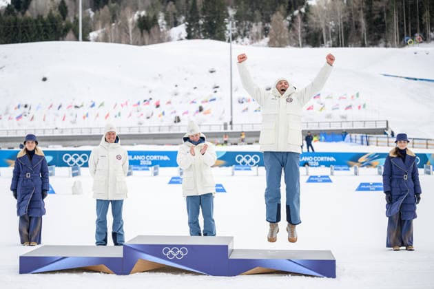 260221 Martin Lowstroem Nyenget, Johannes Hosflot Klaebo and Emil Iversen of Norway celebrate on the podium after men s 50km classic technique cross-country skiing race during day 15 of the 2026 Winter Olympics on February 21, 2026 in Val di Fiemme. Photo: Maxim Thore BILDBYRAN kod MT MT1001 skidor cross-country skiing langrenn Olympic Games, Olympische Spiele, Olympia, OS olympics winter olympics os ol olympiska spel vinter-os olympiske leker milano cortina 2026 milan cortina 2026 milano cortina 2026 olympic games milano cortina 2026 winter olympic games milano cortina-os milano cortina-ol vinter-ol 15 bbeng norge jubel guld silver brons bronze gold gull *** 260221 Martin Lowstroem Nyenget, Johannes Hosflot Klaebo and Emil Iversen of Norway celebrate on the podium after men s 50km classic technique cross country skiing race during day 15 of the 2026 Winter Olympics on February 21, 2026 in Val di Fiemme Photo Maxim Thore BILDBYRAN kod MT MT1001 skidor cross country skiing langrenn olympic games olympics winter olympics os ol olympiska spel vinter os olympiske leker milano cortina 2026 milan cortina 2026 milano cortina 2026 olympic games milano cortina 2026 winter olympic games milano cortina os milano cortina ol vinter ol 15 bbeng norge jubel guld silver bronz bronze gold gull  Copyright: MAXIMxTHORE BB260221MT126