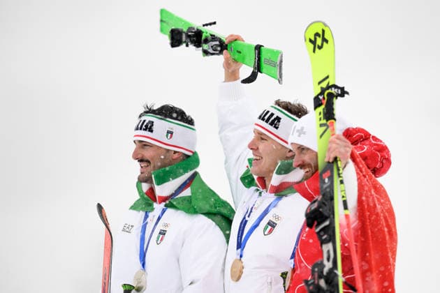 260221 Federico Tomasoni of Italy, Simone Deromedis of Italy and Alex Fiva of Switzerland celebrate after competing in men s freestyle skiing ski cross final during day 15 of the 2026 Winter Olympics on February 21, 2026 in Livigno. Photo: Vegard Grott BILDBYRAN kod VG VG0890 bbeng Olympic Games, Olympische Spiele, Olympia, OS olympics winter olympics os ol olympiska spel vinter-os olympiske leker milano cortina 2026 milan cortina 2026 milano cortina 2026 olympic games milano cortina 2026 winter olympic games milano cortina-os milano cortina-ol vinter-ol ski cross freestyle skiing skicross italien jubel schweiz *** 260221 Federico Tomasoni of Italy, Simone Deromedis of Italy and Alex Fiva of Switzerland celebrate after competing in men s freestyle skiing ski cross final during day 15 of the 2026 Winter Olympics on February 21, 2026 in Livigno Photo Vegard Grott BILDBYRAN code VG VG0890 bbeng olympic games olympics winter olympics os ol olympic games winter os olympic games milano cortina 2026 milan cortina 2026 milano cortina 2026 olympic games milano cortina 2026 winter olympic games milano cortina os milano cortina ol winter ol ski cross freestyle skiing skicross italy jubilation switzerland  Copyright: VEGARDxGRoTT BB260221VG060