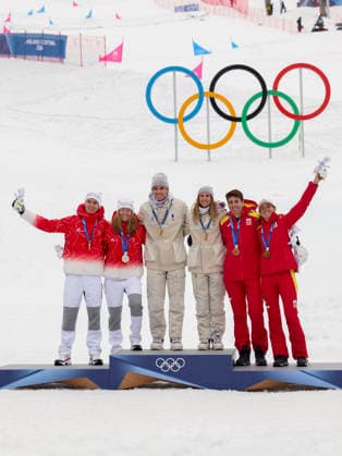 OLYMPICS - Winter Olympic Games, Olympische Spiele, Olympia, OS Milano Cortina 2026 BORMIO,ITALY,21.FEB.26 - OLYMPICS, SKI MOUNTAINEERING - Winter Olympic Games Milano Cortina 2026, Skicross, mixed relay, final, medal ceremony. Image shows the rejoicing of Jon Kistler, Marianne Fatton (SUI), Thibault Anselmet, Emily Harrop (FRA), Oriol Cardona Coll and Ana Alonso Rodriguez (ESP).  GEPAxpictures xHaraldxSteiner