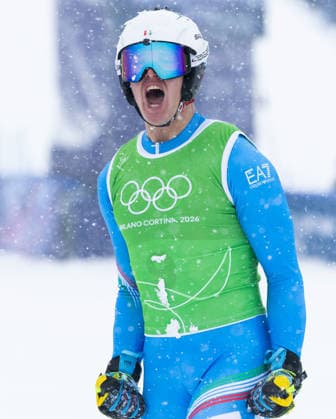 OLYMPICS - Winter Olympic Games, Olympische Spiele, Olympia, OS Milano Cortina 2026 LIVIGNO,ITALY,21.FEB.26 - OLYMPICS, FREE SKI, FREESTYLE SKIING - Winter Olympic Games Milano Cortina 2026, Skicross, men, final. Image shows the rejoicing of Simone Deromedis (ITA)  GEPAxpictures xWolfgangxGrebien