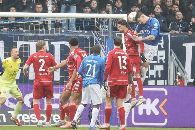 21.02.2026, xtvx, Fussball 2.Bundesliga, SV Darmstadt 98 - Fortuna Duesseldorf v.l. Goal scored, Tor zum 2:1 Matej Maglica (SV Darmstadt 98) (DFL DFB REGULATIONS PROHIBIT ANY USE OF PHOTOGRAPHS as IMAGE SEQUENCES and or QUASI-VIDEO) Darmstadt