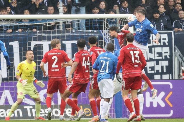 21.02.2026, xtvx, Fussball 2.Bundesliga, SV Darmstadt 98 - Fortuna Duesseldorf v.l. Goal scored, Tor zum 2:1 Matej Maglica (SV Darmstadt 98) (DFL DFB REGULATIONS PROHIBIT ANY USE OF PHOTOGRAPHS as IMAGE SEQUENCES and or QUASI-VIDEO) Darmstadt