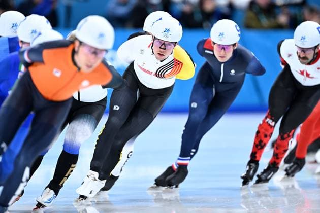 Belgian speed skater Indra Medard pictured in action during the semifinals of the mass start men Speed skating, Eisschnelllauf at the Milano Cortina 2026 Olympic Winter games, Winterspiele,Spiele, Summer games on Saturday 21 February 2026 in Milan, Italy. The XXV Winter Olympics take place from 6 to 22 February 2026 in Italy. JASPERxJACOBS  x164413062x