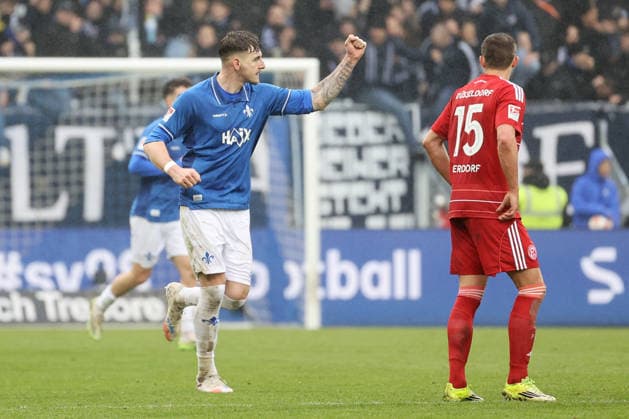 21.02.2026, xtvx, Fussball 2.Bundesliga, SV Darmstadt 98 - Fortuna Duesseldorf v.l. Goal scored, Tor zum 2:1 Matej Maglica (SV Darmstadt 98) Torjubel, Goal celebration, celebrate the goal, celebrates scoring Matej Maglica (SV Darmstadt 98) Luca Marseiler (SV Darmstadt 98) (DFL DFB REGULATIONS PROHIBIT ANY USE OF PHOTOGRAPHS as IMAGE SEQUENCES and or QUASI-VIDEO) Darmstadt