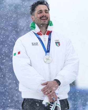 OLYMPICS - Winter Olympic Games, Olympische Spiele, Olympia, OS Milano Cortina 2026 LIVIGNO,ITALY,21.FEB.26 - OLYMPICS, FREE SKI, FREESTYLE SKIING - Winter Olympic Games Milano Cortina 2026, Skicross, men, final, medal ceremony. Image shows Federico Tomasoni (ITA). Keywords: medal.  GEPAxpictures xWolfgangxGrebien