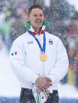 OLYMPICS - Winter Olympic Games, Olympische Spiele, Olympia, OS Milano Cortina 2026 LIVIGNO,ITALY,21.FEB.26 - OLYMPICS, FREE SKI, FREESTYLE SKIING - Winter Olympic Games Milano Cortina 2026, Skicross, men, final, medal ceremony. Image shows Simone Deromedis (ITA). Keywords: medal.  GEPAxpictures xWolfgangxGrebien