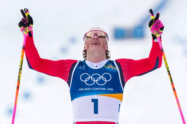 Winter Olympics in Milan Cortina 2026 Val di Fiemme, Italy 20260221. Johannes Hosflot Klaebo and Emil Iversen from Norway hug after finishing in the cross-country skiing 50 km Classic men s Tesero CC-Stadium during the Winter Olympics in Milano Cortina 2026. Photo: Lise Aserud NTB Val di Fiemme Italy EDITORIAL USE ONLY. RESTRICTED USE FOR BETTING COMPANIES Ref:_SPOSh2GTcDvZ1M.jpg *** Winter Olympics in Milan Cortina 2026 Val di Fiemme, Italy 20260221 Johannes Hosflot Klaebo and Emil Iversen from Norway hug after finishing in the cross country skiing 50 km Classic men s Tesero CC Stadium during the Winter Olympics in Milano Cortina 2026 Photo Lise Aserud NTB Val di Fiemme Italy EDITORIAL USE ONLY RESTRICTED USE FOR BETTING COMPANIES  Copyright: xLisexAserudx xNTBx