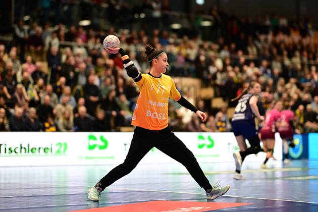 Handball I Frauen I Saison 2025-2026 I 18. HBF I 1. Spieltag I Buxtehuder SV - TuS Metzingen I 21.02.2026 Sara Suba (77, TuS Metzingen) Buxtehude Halle Nord Niedersachsen Deutschland Copyright: xLobeca FelixxSchlikisx