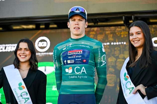 Volta Algarve 2026 Stage 4 LAGOS, PORTUGAL - FEBRUARY 21 : Magnier Paul (FRA) of Soudal Quick-Step on the podium with the green jersey during stage 4 of the 52th edition of Volta Algarve an UCI ProSeries 2.Pro cycling road race stage for Men Elite of 175.1 km with start in Albufeira and finish in Lagos on February 21, 2026 in Lagos, Portugal, 21 02 2026 ( Motordriver Guy De Vuyst - Lagos Portugal  Copyright: xNicoxVereeckenx