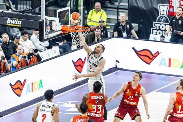 GER, BMW Top Four, Basketball BBL Pokal, Halbfinale, FC Bayern München Basketball - BMA365 Bamberg Baskets. 21.02.2026, SAP Garden, München, GER, BMW Top Four, Basketball BBL Pokal, Halbfinale, FC Bayern München Basketball - BMA365 Bamberg Baskets. Daniel Keppeler (BMA365 Bamberg Baskets, 31) Foto Alexander Trienitz München SAP Garden Bayern Deutschland