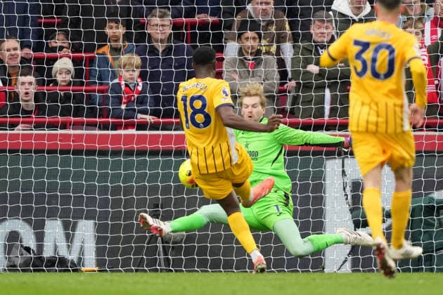 Brentford v Brighton and Hove Albion, Premier League, Football, Gtech Community Stadium, Brentford, London, UK - 21 Feb 2026 GOAL 0-2. Danny Welbeck of Brighton scores the second goal. London Gtech Community Stadium Brentford UK, UK NEWSPAPERS OUT Copyright: xSeanxRyanx