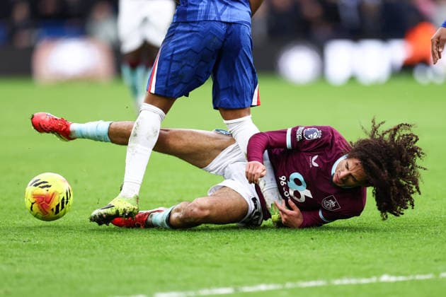 Chelsea v Burnley 21 February 2026, London - Premier League Football - Chelsea v Burnley - Hannibal of Burnley - Photo: Jacques Feeney Offside. London UK Copyright: xJacquesxFeeneyx xOffsidexOffside