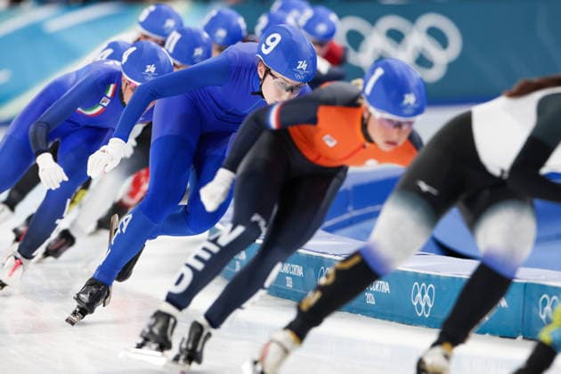 ITALY, MILAN - FEBRUARY 21, 2026: AIN athelete Anastasiia Semenova (C) from Russia competes in the women s mass start Speed skating, Eisschnelllauf semifinal race at Milano Speed Skating Stadium during the 2026 Winter Olympic Games, Olympische Spiele, Olympia, OS Peter Kovalev TASS  89042823