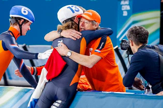 coach Jillert Anema of TeamNL celebrates with winner Jorrit Bergsma of the Netherlands after Men s Mass Start Final, Milano Cortina 2026 Winter Olympics: Day 15, Speed skating, Eisschnelllauf - Milano Cortina 2026 Winter Olympics: Day 15, Milano Speed Skating Stadium, February 21, 2026, Milan, Italy.