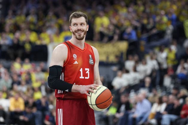 Andreas Obst (FC Bayern Basketball, 13) lacht, GER, FC Bayern Basketball vs. BMA365 Bamberg Baskets, Basketball, BBL Pokal, BMW TOP FOUR, Halbfinale, Saison 2025 2026, 21.02.2026, GER, FC Bayern Basketball vs. BMA365 Bamberg Baskets, Basketball, BBL Pokal, BMW TOP FOUR, Halbfinale, Saison 2025 2026, 21.02.2026 Muenchen Copyright: xEibner-Pressefoto JennixMaulx EP_JML