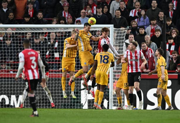 21st February 2026; Gtech Community Stadium, Brentford, London, England; Premier League Football, Brentford versus Brighton and Hove Albion; Lewis Dunk of Brighton defends a corner kick  SimonxWest Content restricted for UK based newspaper