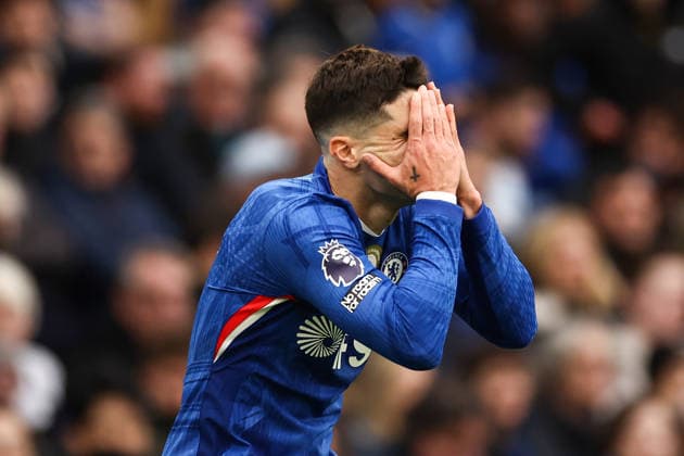 Chelsea v Burnley 21 February 2026, London - Premier League Football - Chelsea v Burnley - Pedro Neto of Chelsea reacts - Photo: Jacques Feeney Offside. London UK Copyright: xJacquesxFeeneyx xOffsidexOffside