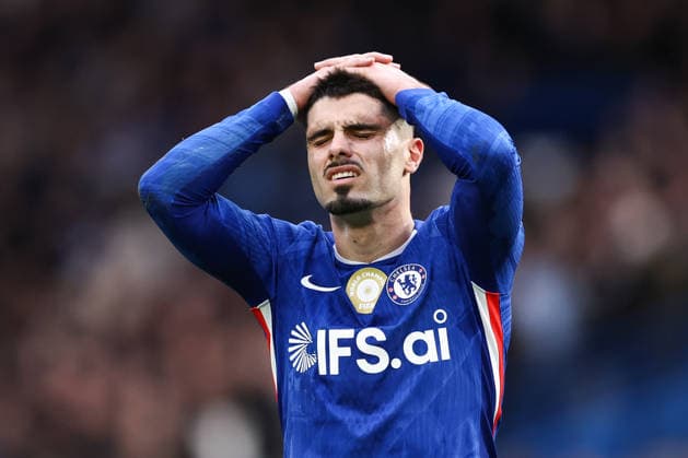 Chelsea v Burnley 21 February 2026, London - Premier League Football - Chelsea v Burnley - Pedro Neto of Chelsea - Photo: Jacques Feeney Offside. London UK Copyright: xJacquesxFeeneyx xOffsidexOffside