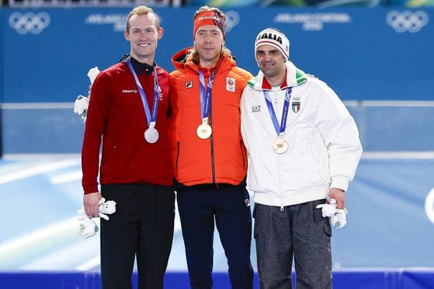 MILAN , 21-02-2026 , Milano Speed skating, Eisschnelllauf Stadium , Olympic Winter games, Winterspiele,Spiele, Summer games 2026 - Speed Skating mass start final men, Picture shows Viktor Hald Thorup (silver), Jorrit Bergsma (gold), Andrea Giovannini (bronze) Olympic Winter Games 2026 - Speed Skating mass start  x201787500x Copyright: