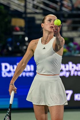 2026 Dubai Duty Free Tennis Championships DUBAI, UNITED ARAB EMIRATES – FEBRUARY 21: Elina Svitolina (seen) of Ukraine competes against Jessica Pegula of the United States during the women’s singles final of the Dubai Duty Free Tennis Championships at the Dubai Duty Free Tennis Stadium in Dubai, United Arab Emirates, on February 21, 2026. Waleed Zein Anadolu Dubai United Arab Emirates. Editorial use only. Please get in touch for any other usage.  Copyright: x2026xAnadoluxWaleedxZeinx