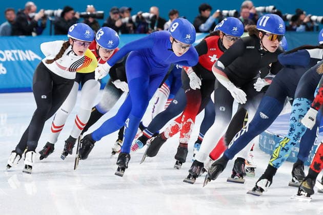 ITALY, MILAN - FEBRUARY 21, 2026: AIN athelete Anastasiia Semenova (C) from Russia competes in the women s mass start Speed skating, Eisschnelllauf semifinal race at Milano Speed Skating Stadium during the 2026 Winter Olympic Games, Olympische Spiele, Olympia, OS Peter Kovalev TASS  89043621