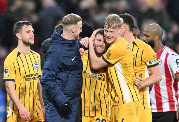 21st February 2026; Gtech Community Stadium, Brentford, London, England; Premier League Football, Brentford versus Brighton and Hove Albion; Brighton players celebrate winning the match 0-2  SimonxWest Content restricted for UK based newspaper