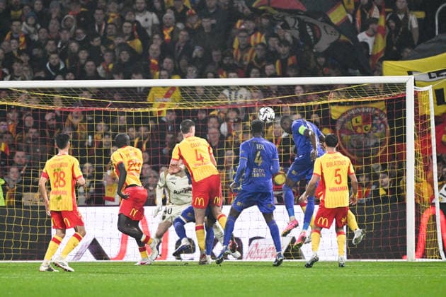 RC Lens v AS Monaco - Ligue 1 McDonald s 2025 2026 06 Denis ZAKARIA (asm) during the Ligue 1 McDonald s match between Lens and Monaco at Stade Bollaert-Delelis on February 21, 2026 in Lens, France. Lens France  Copyright: xFEPx 776348298